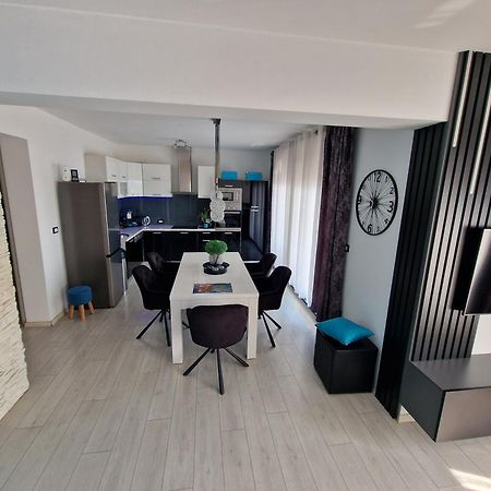 Apartments Slavica Sibenik Bagian luar foto