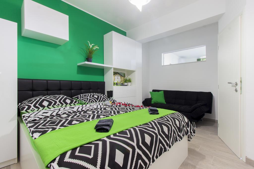 Apartments Slavica Sibenik Bagian luar foto