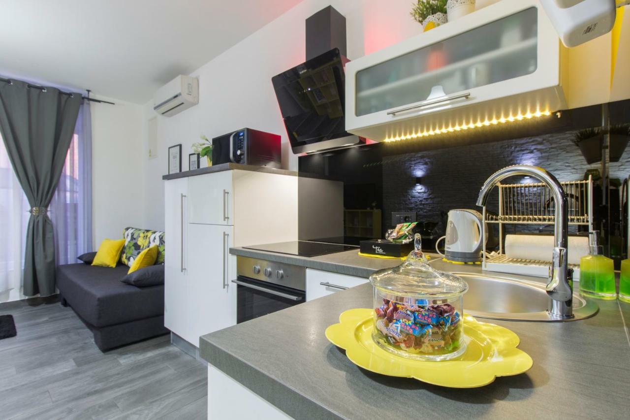 Apartments Slavica Sibenik Bagian luar foto